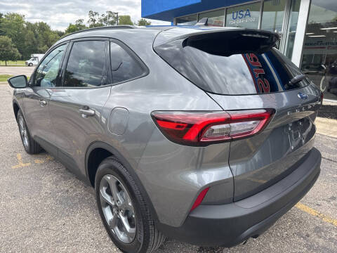 2025 Ford Escape ST-Line Select