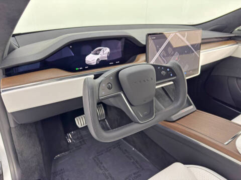 2021 Tesla Model S Plaid