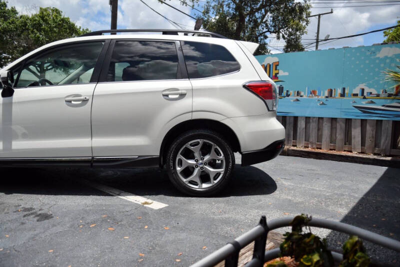 2017 Subaru Forester 2.5i Touring