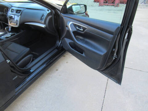 2017 Nissan Altima 2.5 SR