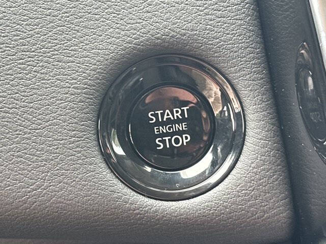 2025 Nissan Armada SV