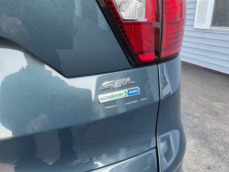 2019 Ford Escape SEL