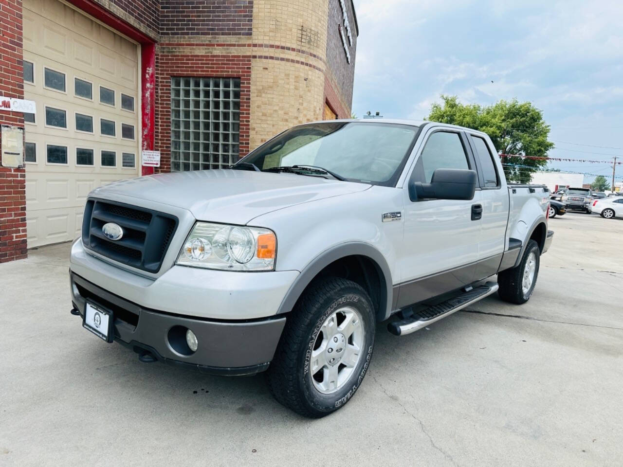 2006 Ford F-150 for sale at American Dream Motors in Winchester, VA