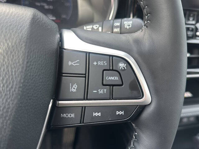 2024 Toyota Highlander Platinum