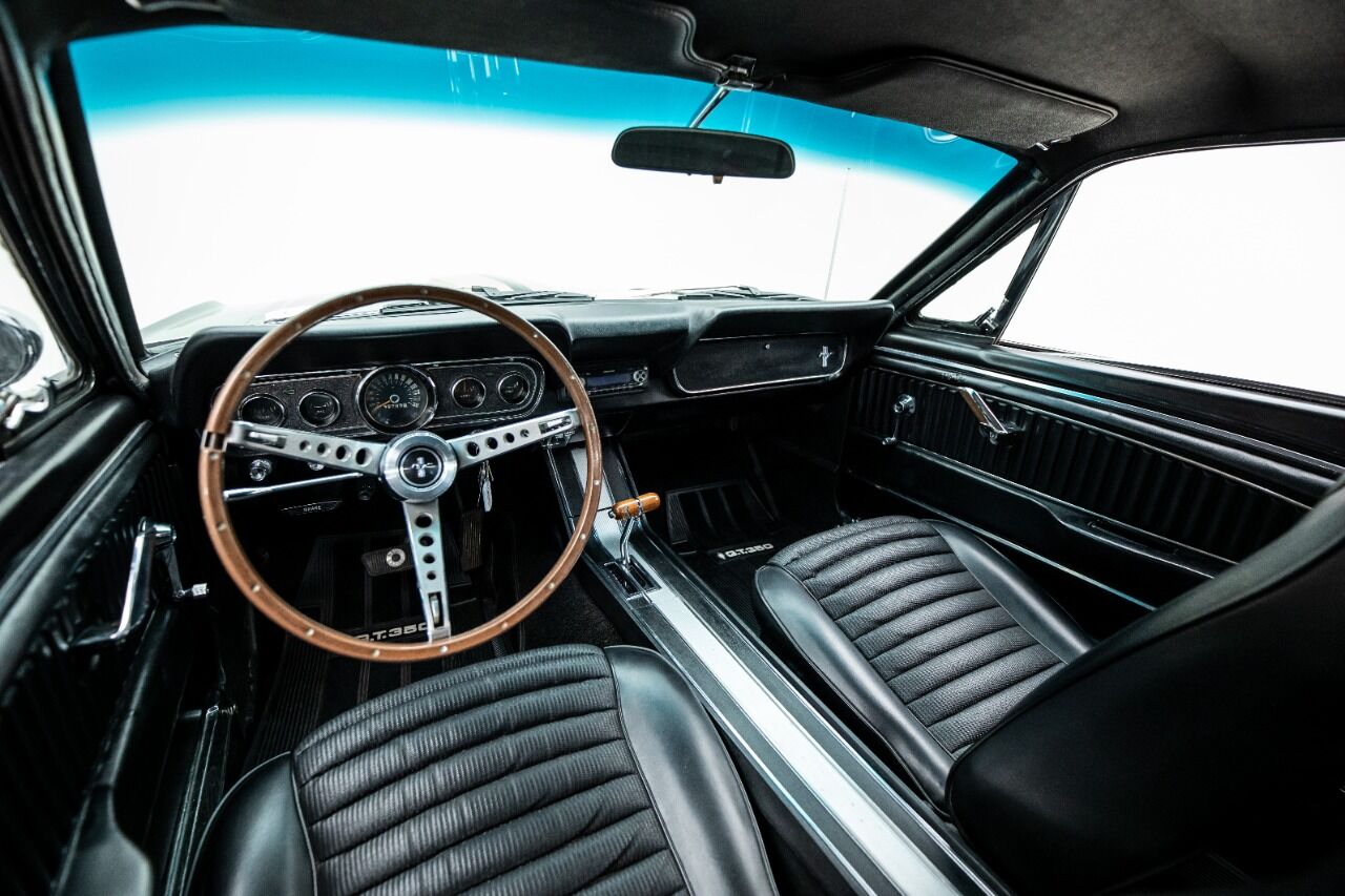 1965 Ford Mustang 62