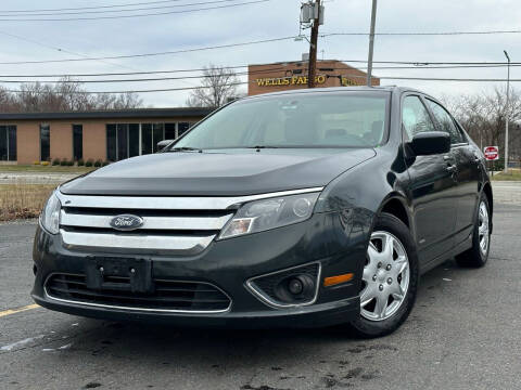 2010 Ford Fusion Hybrid for sale at MAGIC AUTO SALES in Little Ferry NJ