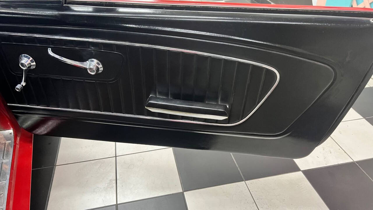 1965 Ford Mustang 20
