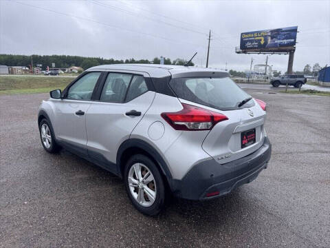 2020 Nissan Kicks S