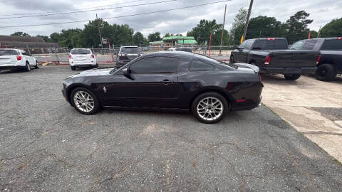 2012 Ford Mustang V6 Premium