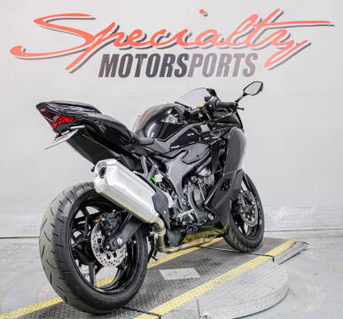 2024 Kawasaki Ninja ZX-4RR ABS