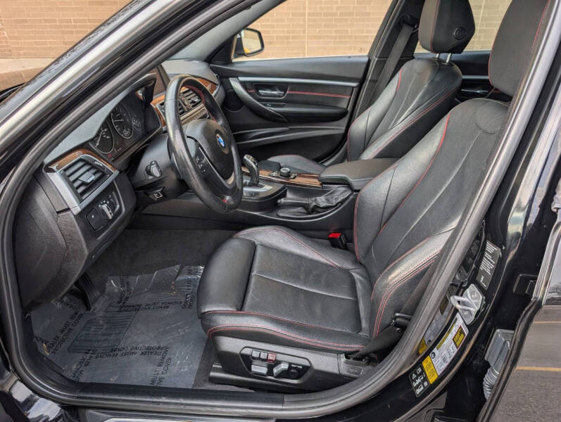 2018 BMW 3 Series 330i xDrive