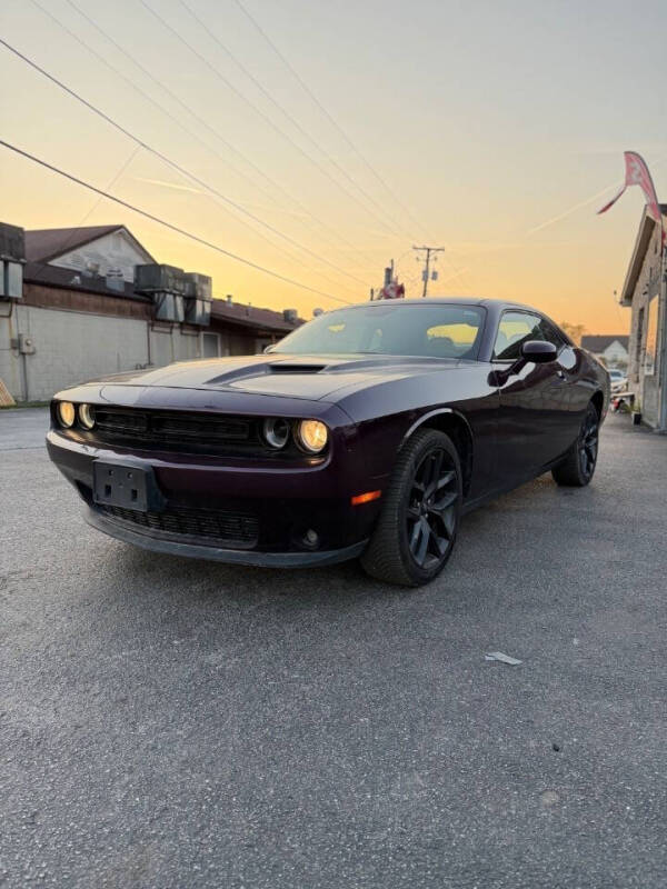 2021 Dodge Challenger SXT