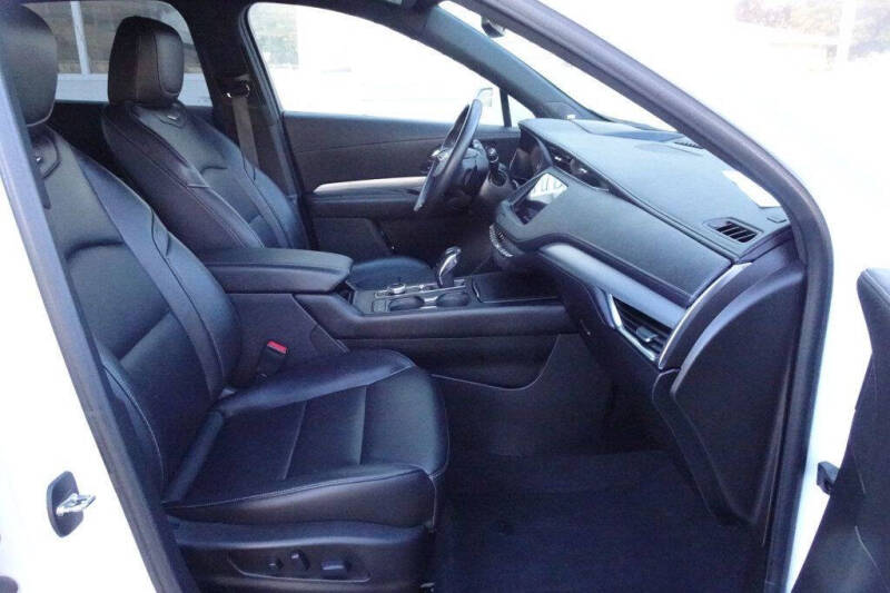 2019 Cadillac XT4 Premium Luxury