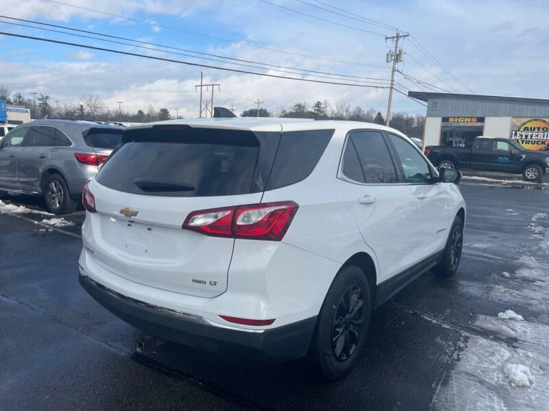 2018 Chevrolet Equinox LT photo 9