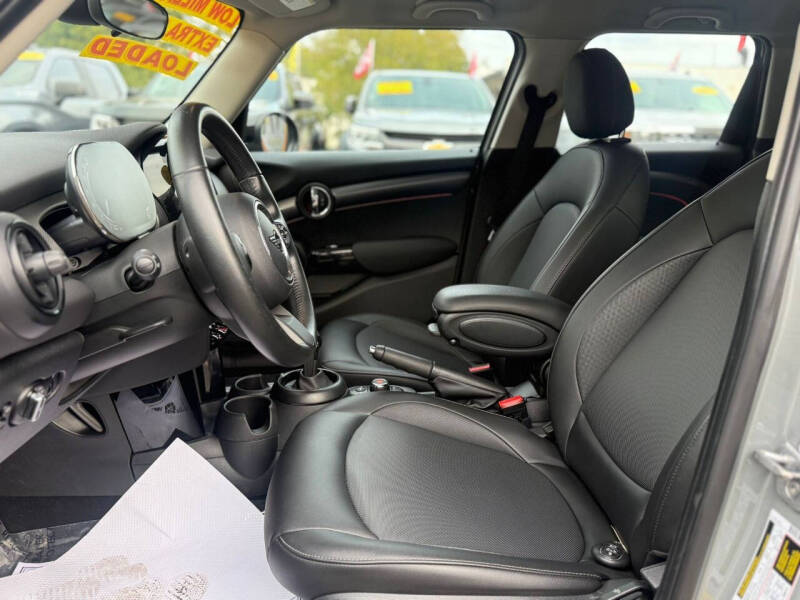 2022 MINI Hardtop 4 Door Cooper