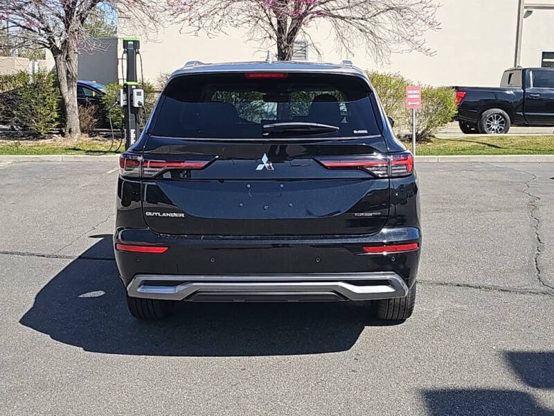 2025 Mitsubishi Outlander SEL Platinum Edition