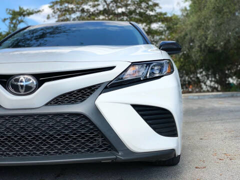 2018 Toyota Camry for sale at HIGH PERFORMANCE MOTORS in Hollywood FL