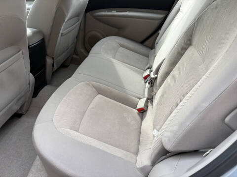 2014 Nissan Rogue Select S