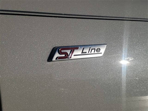 2024 Ford Escape Hybrid ST-Line Select