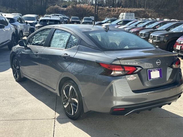 2025 Nissan Versa SR