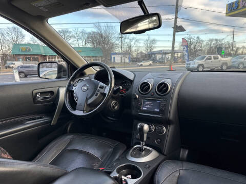 2012 Nissan Rogue SV w/SL Package