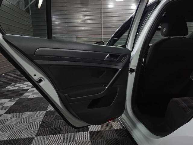 2021 Volkswagen Golf GTI Autobahn