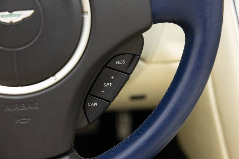 2012 Aston Martin Virage Volante