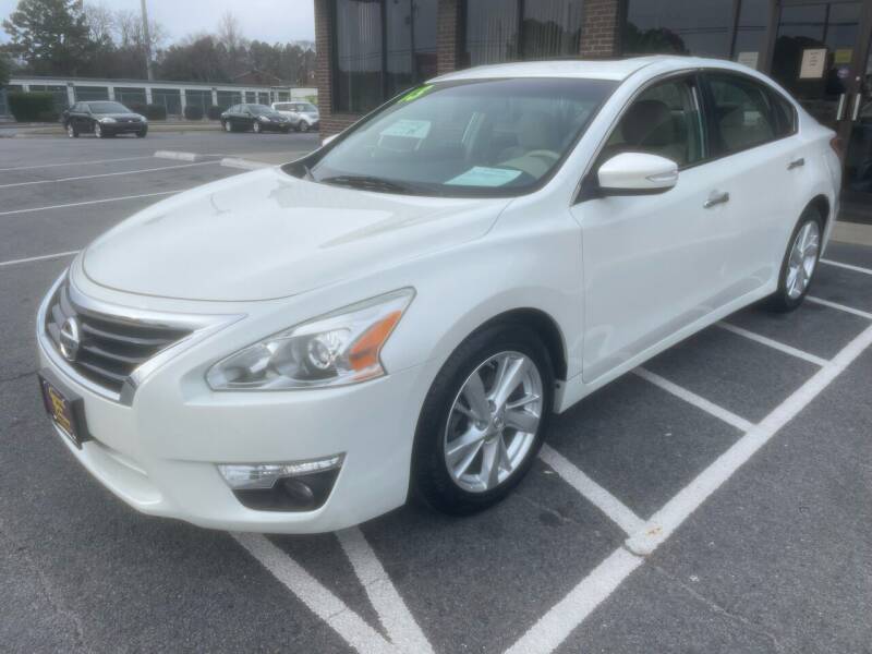 2013 Nissan Altima for sale at East Carolina Auto Exchange in Greenville NC
