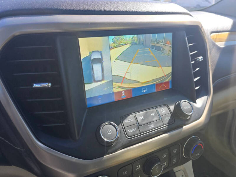 2018 GMC Acadia Denali