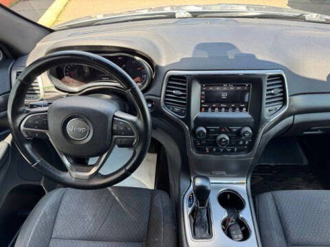 2018 Jeep Grand Cherokee Laredo E