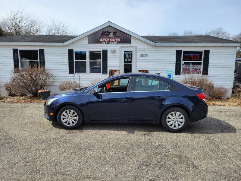 2011 Chevrolet Cruze for sale at R & L AUTO SALES in Mattawan MI