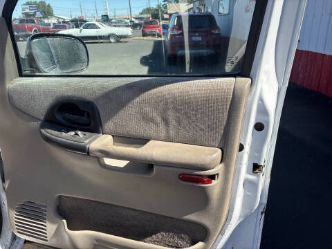 2002 Chevrolet Venture LS