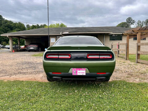 2018 Dodge Challenger SXT