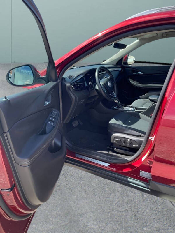 2022 Buick Encore GX Select