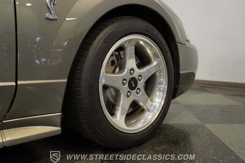 2001 Ford Mustang SVT Cobra