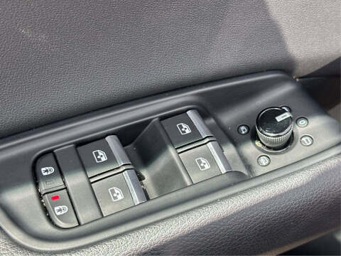 2021 Audi Q8 quattro Premium 55 TFSI