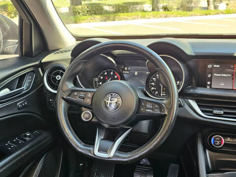 2021 Alfa Romeo Stelvio Sprint