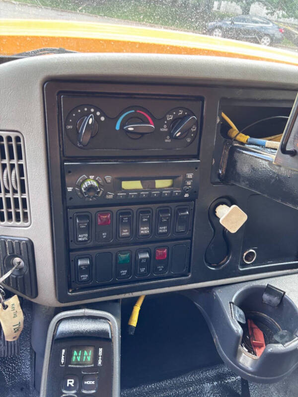 2009 International WorkStar 7400