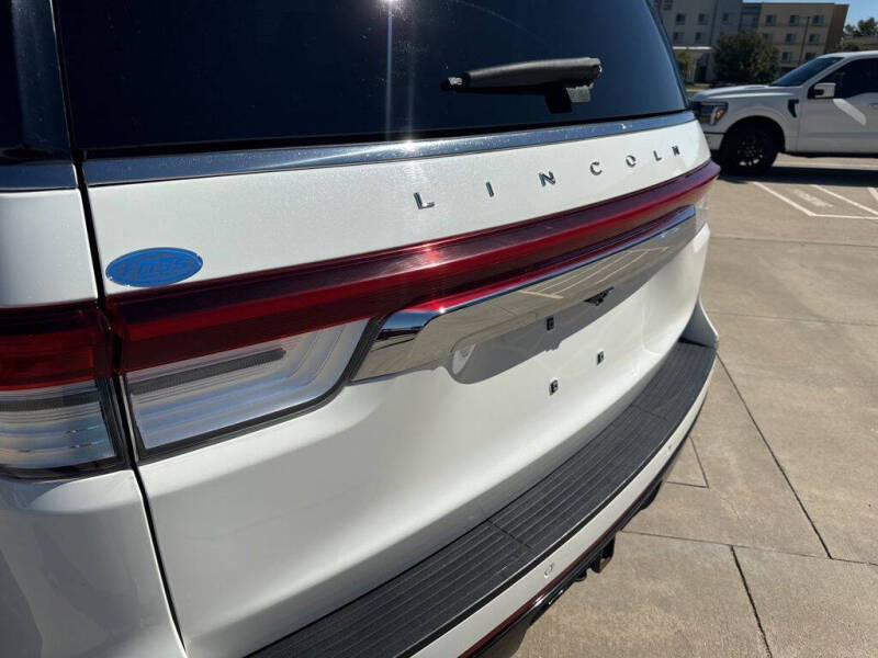 2022 Lincoln Navigator Reserve