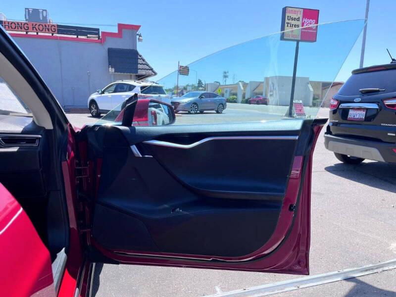 2013 Tesla Model S
