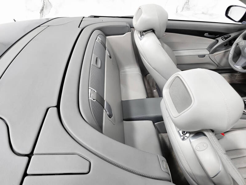 2012 Mercedes-Benz SL-Class SL 63 AMG