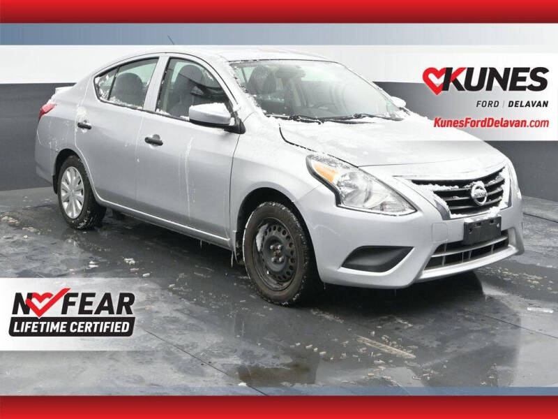 2019 Nissan Versa S Plus