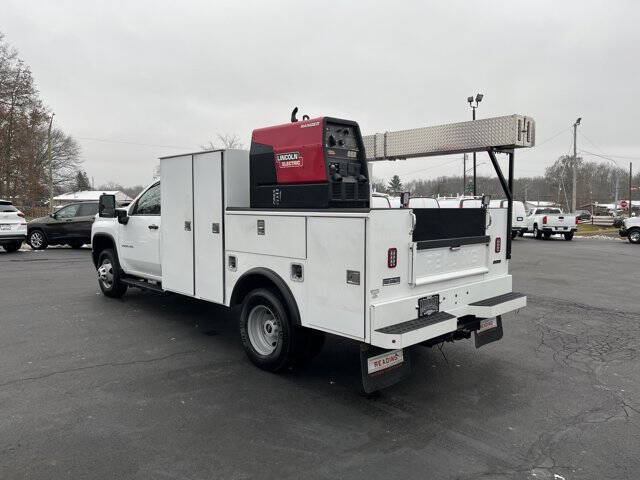 2021 Chevrolet Silverado 3500HD CC