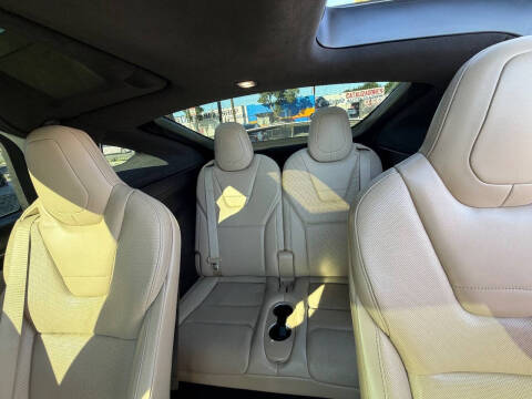 2016 Tesla Model X 75D