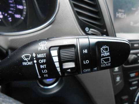 2017 Hyundai Santa Fe Sport 2.0T Ultimate