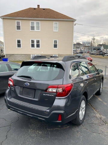2019 Subaru Outback 2.5i