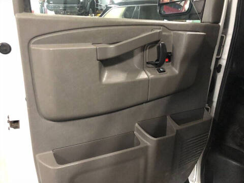 2017 GMC Savana 2500