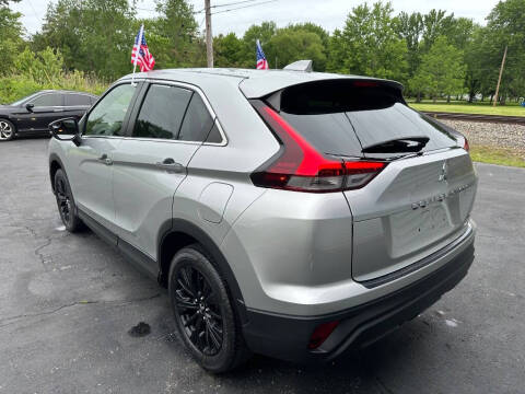 2022 Mitsubishi Eclipse Cross LE
