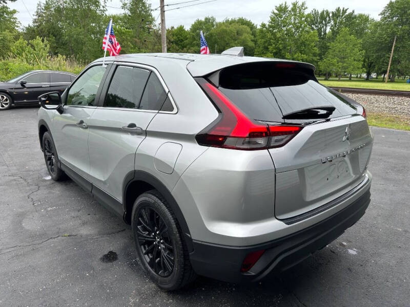 2022 Mitsubishi Eclipse Cross LE