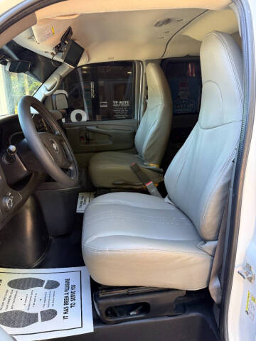 2015 Chevrolet Express LS 2500